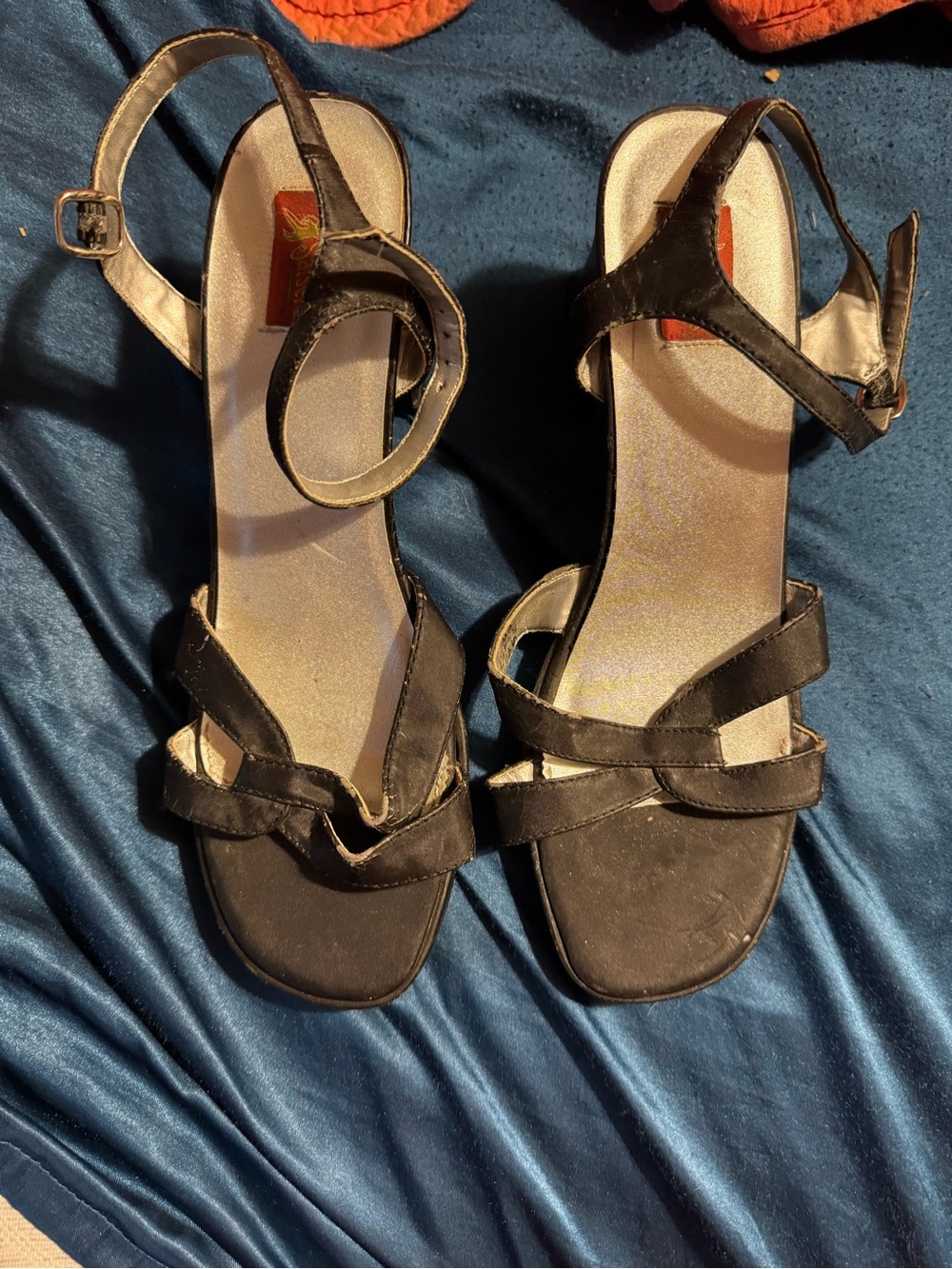 Women’s Size 8 Black Strappy Women’s Sandals - Classic Evening Style